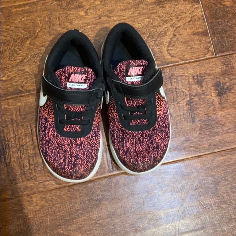 Used Nike shoes